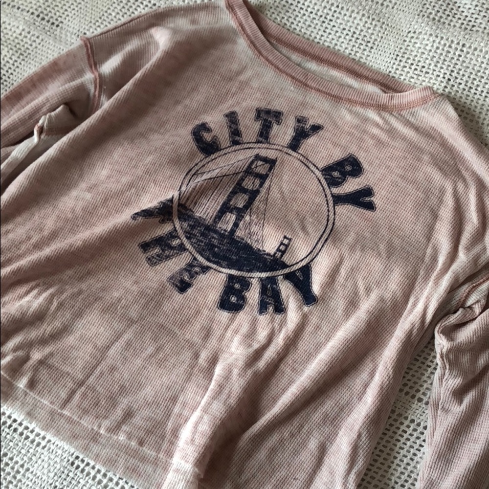 Long sleeved Shirt.
